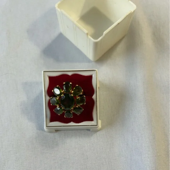 Vintage 60’s Elegant Gold Gemstone Ring - Picture 2 of 4